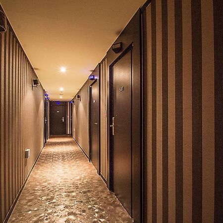 Max Hotel Tedzson Kültér fotó